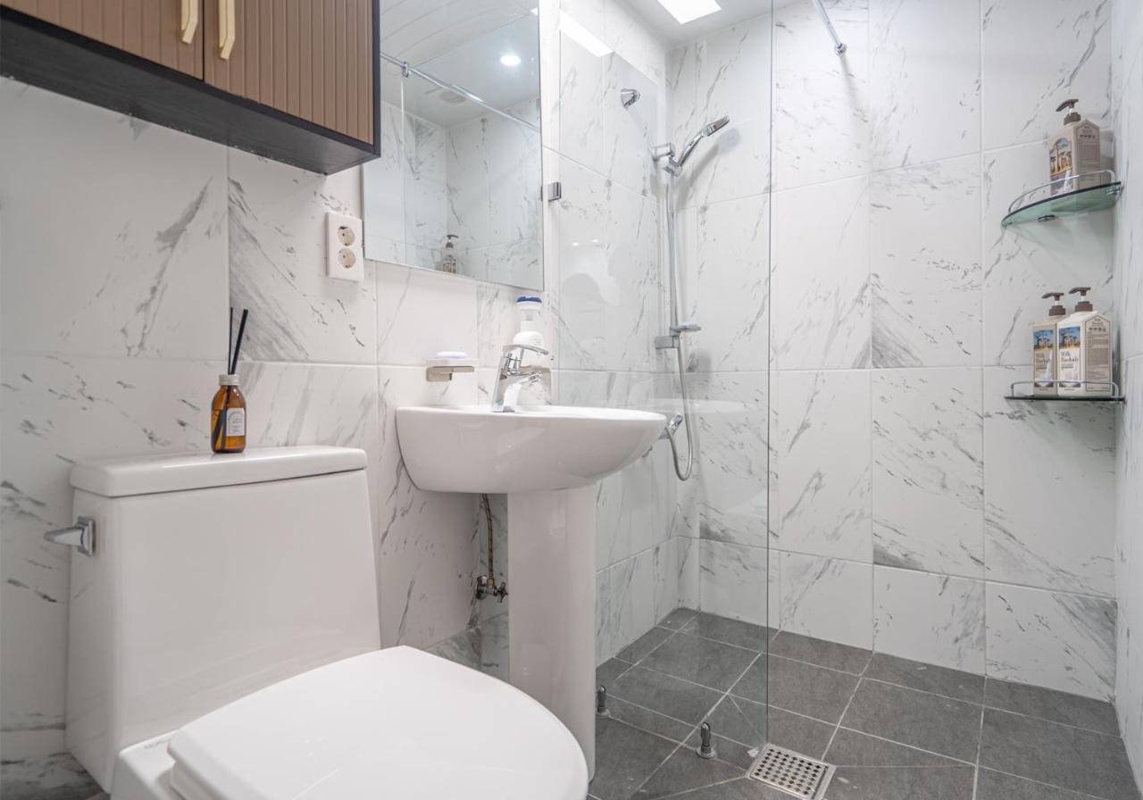 Osondoson Stay-5min To Hapjeong Station, Family Favorites, 3bed Room, Large Living Séoul